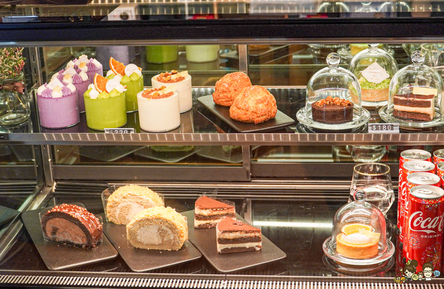 仁武咖啡 最大 三十早人羽 高雄 甜點吃到飽 主餐 鹹食 聚餐 慶生 約會 網美 禮盒 零售 手工餅乾 喜餅 月餅