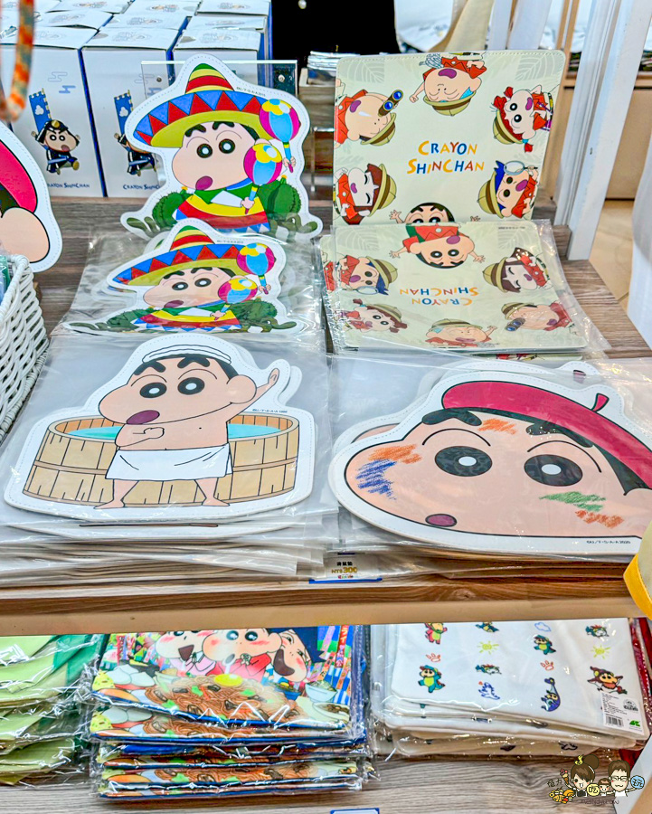 蠟筆小新 高雄 免費 夢時代 商城 限定商品 獨家商品 大港橋 好逛 親子 購物