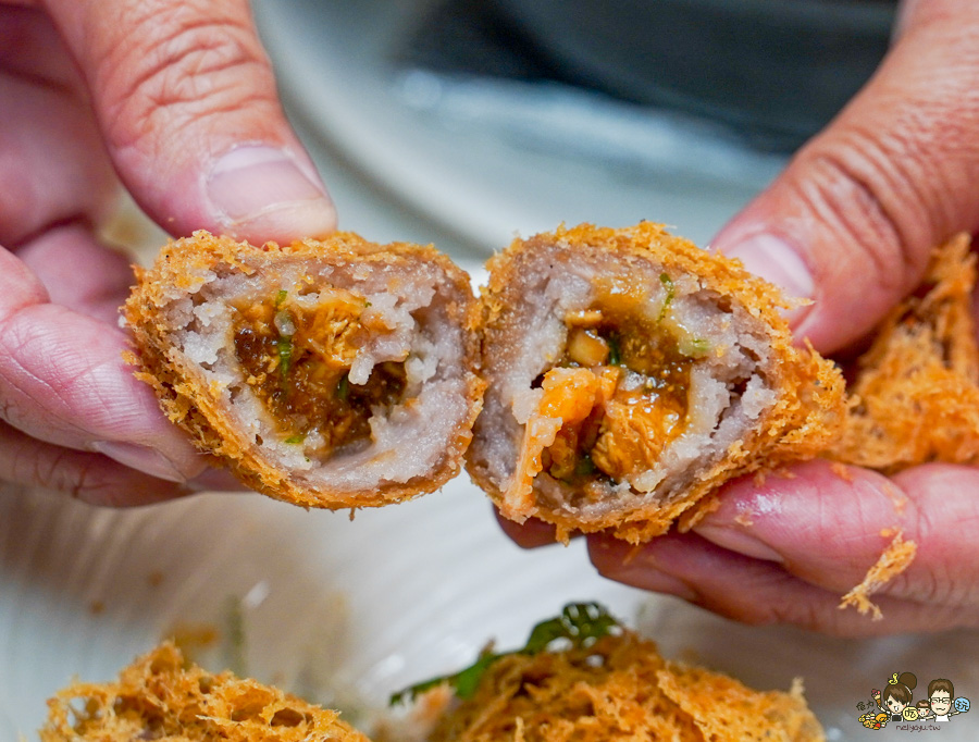 地糖仔中式點心旗艦店 辣椒螃蟹 港點 粵菜 聚餐 聚會 包廂 宴客 最強港點 必吃 米其林 推薦 高雄美食