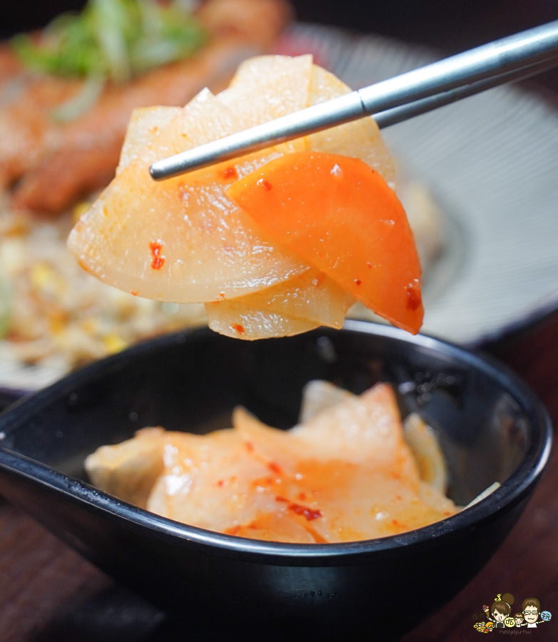 宜蘭礁溪 鳥大人 烤物 宜蘭美食 礁溪必吃 炒飯 家庭 親子 好吃 便宜