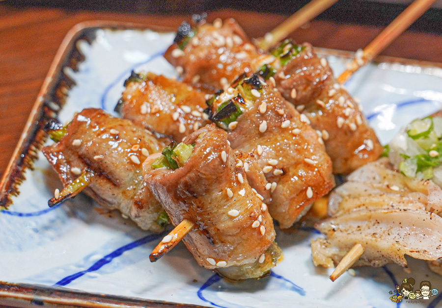 宜蘭礁溪 鳥大人 烤物 宜蘭美食 礁溪必吃 炒飯 家庭 親子 好吃 便宜
