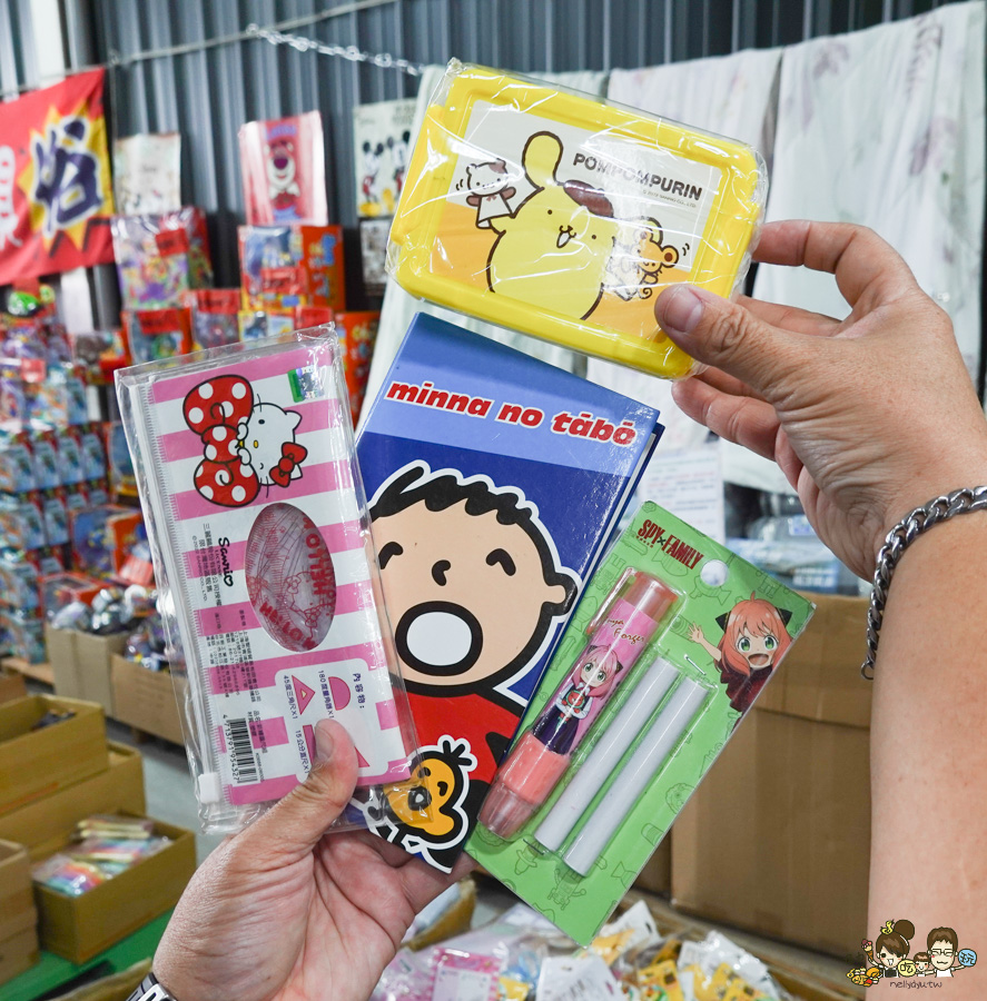 文具 正版 銅板價 特賣會 好買 好逛 台南 永康 必買 書包 泳衣 行李箱