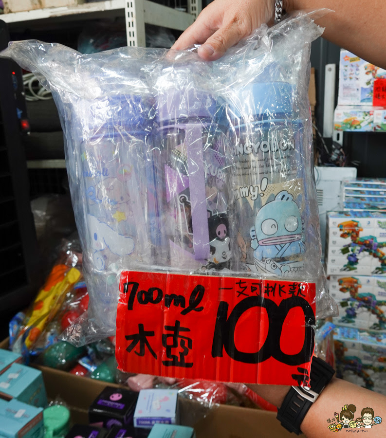 文具 正版 銅板價 特賣會 好買 好逛 台南 永康 必買 書包 泳衣 行李箱