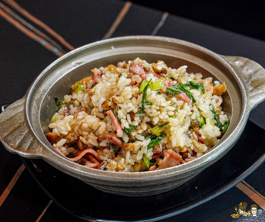 開串 吃到飽 串燒 烤物 炸物 鍋物 文山特區 消夜 晚餐 聚餐 高雄美食 必吃 首間