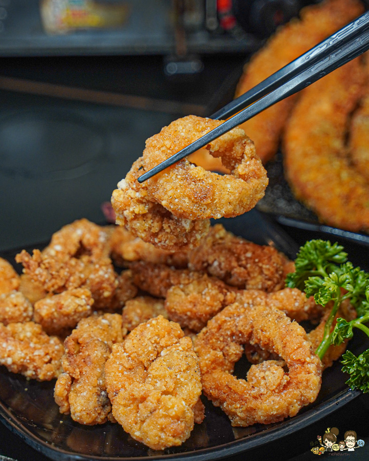 開串 吃到飽 串燒 烤物 炸物 鍋物 文山特區 消夜 晚餐 聚餐 高雄美食 必吃 首間