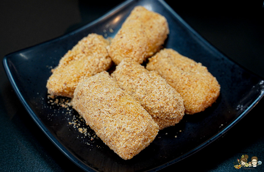 開串 吃到飽 串燒 烤物 炸物 鍋物 文山特區 消夜 晚餐 聚餐 高雄美食 必吃 首間