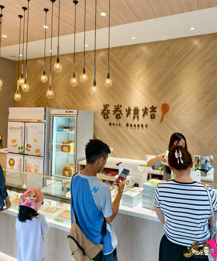 高雄 卷卷烘焙 甜點 點心 生乳銅鑼燒 造型 可愛 好吃 推薦 必買 左營 伴手禮 手信 彌月 禮盒 烏日餅