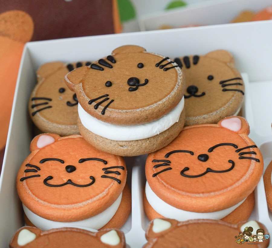 高雄 卷卷烘焙 甜點 點心 生乳銅鑼燒 造型 可愛 好吃 推薦 必買 左營 伴手禮 手信 彌月 禮盒 烏日餅