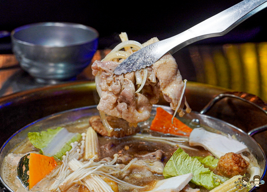 高雄開麻開辣 火鍋 熱炒 吃到飽 高雄吃到飽 三民 美食 聚餐 必追 好吃 晚餐 消夜 獨創 獨家 首間