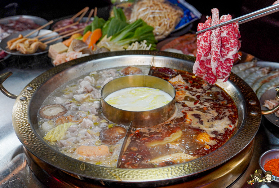 高雄開麻開辣 火鍋 熱炒 吃到飽 高雄吃到飽 三民 美食 聚餐 必追 好吃 晚餐 消夜 獨創 獨家 首間