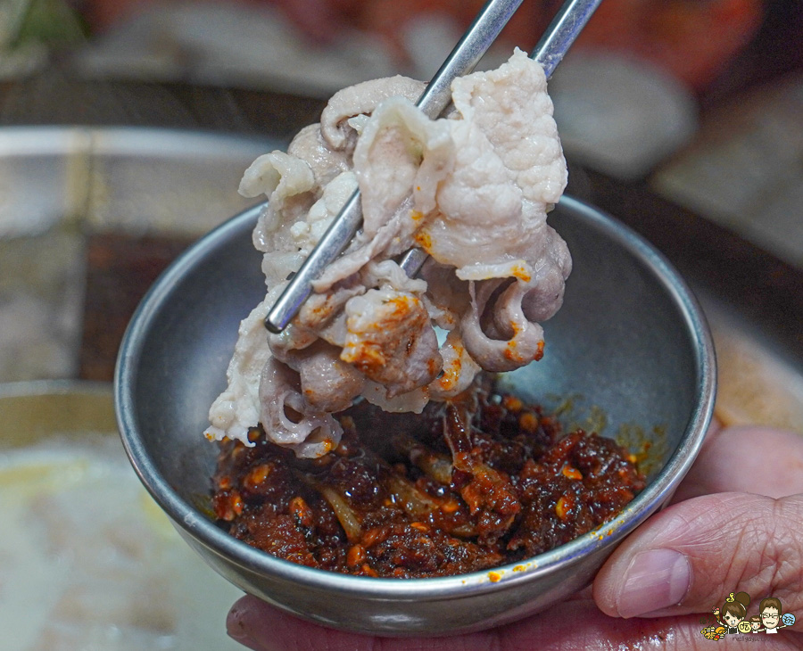 高雄開麻開辣 火鍋 熱炒 吃到飽 高雄吃到飽 三民 美食 聚餐 必追 好吃 晚餐 消夜 獨創 獨家 首間