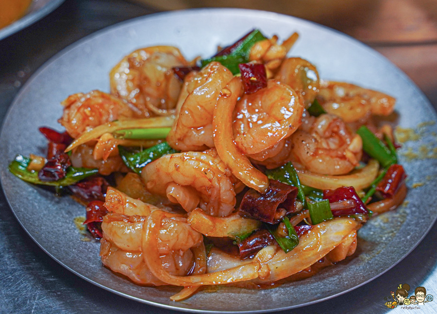 高雄開麻開辣 火鍋 熱炒 吃到飽 高雄吃到飽 三民 美食 聚餐 必追 好吃 晚餐 消夜 獨創 獨家 首間