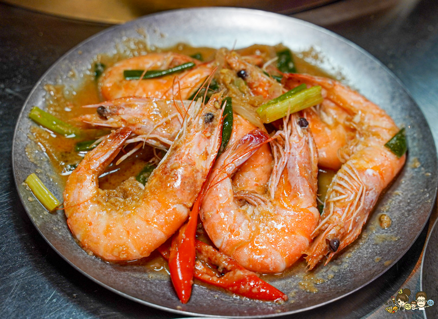 高雄開麻開辣 火鍋 熱炒 吃到飽 高雄吃到飽 三民 美食 聚餐 必追 好吃 晚餐 消夜 獨創 獨家 首間