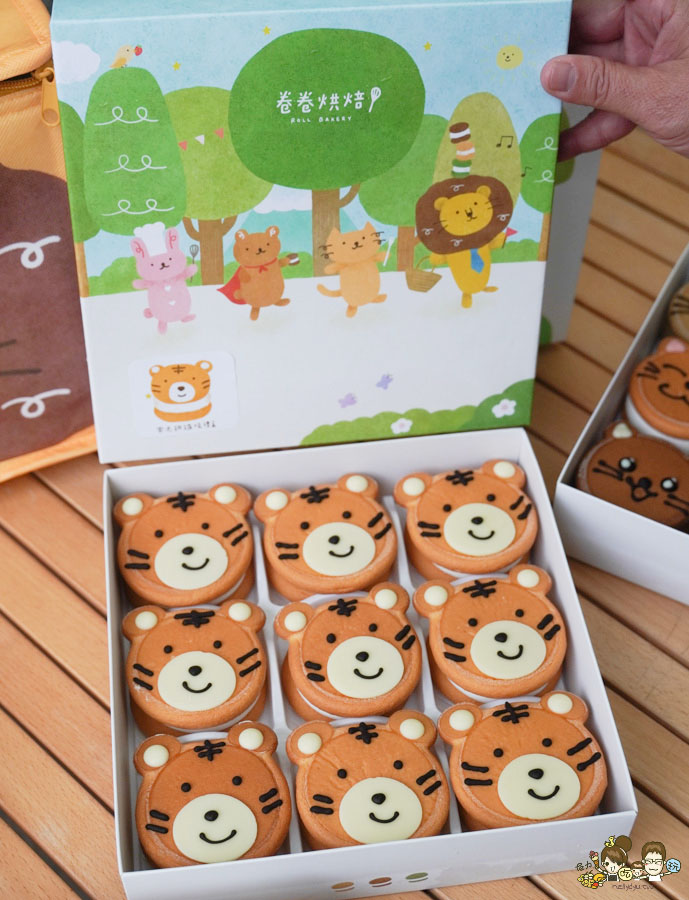高雄 卷卷烘焙 甜點 點心 生乳銅鑼燒 造型 可愛 好吃 推薦 必買 左營 伴手禮 手信 彌月 禮盒 烏日餅