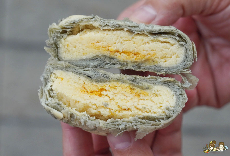 高雄 卷卷烘焙 甜點 點心 生乳銅鑼燒 造型 可愛 好吃 推薦 必買 左營 伴手禮 手信 彌月 禮盒 烏日餅