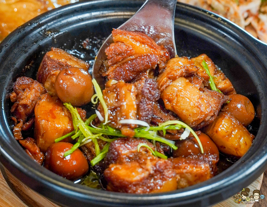 復興北 外婆家 鄧師傅功夫菜 桌菜 合菜 聚餐 大菜 阿嬤私房料理 拿手料理 高雄美食 必吃 高雄聚餐
