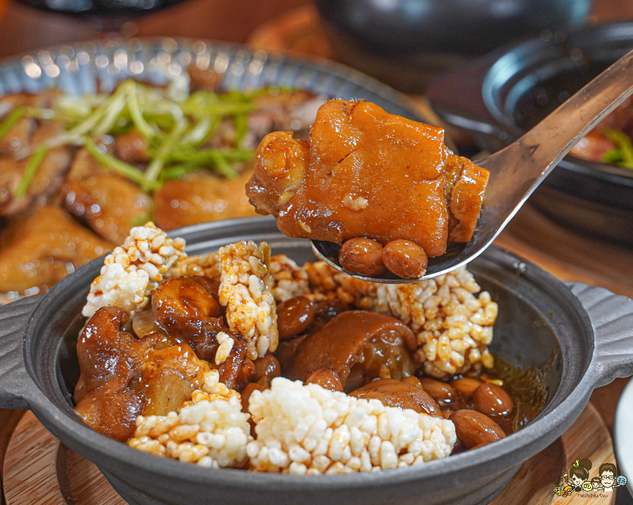 復興北 外婆家 鄧師傅功夫菜 桌菜 合菜 聚餐 大菜 阿嬤私房料理 拿手料理 高雄美食 必吃 高雄聚餐