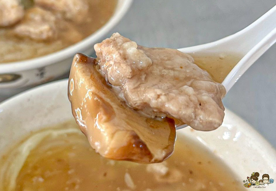  趙小姐香菇肉羹 前金美食 市場旁 好吃 推薦 古早味 霸氣