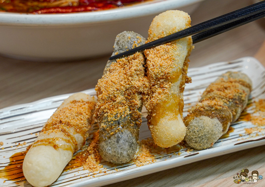 溜溜酸菜魚專賣店 高雄酸菜魚 麻辣水煮 聚餐 SOGO 百貨美食 必吃 聚餐 聚會 家庭用餐 