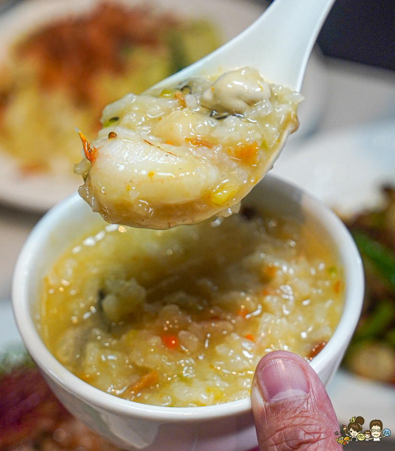 巨蛋商圈 麟粥宮砂鍋粥 高雄美食 聚餐 私房料理 高雄活體海鮮