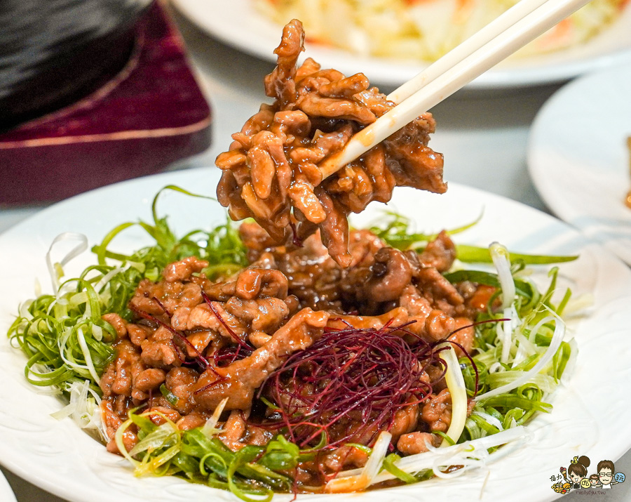 巨蛋商圈 麟粥宮砂鍋粥 高雄美食 聚餐 私房料理 高雄活體海鮮