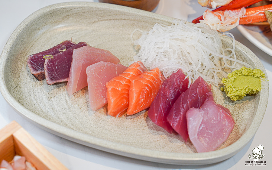 高雄島語 吃到飽 漢來美食 必吃 日料 松葉蟹 海鮮 生魚片 獨家 特製 團體聚餐 尾牙 春酒 高雄美食