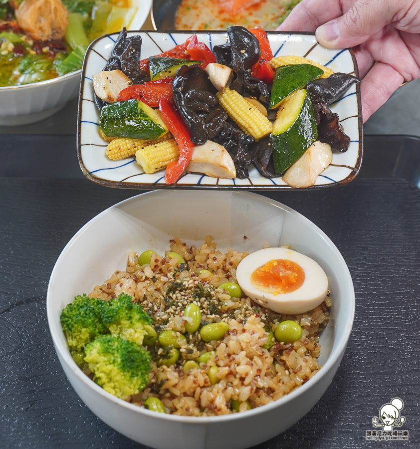 豚沐麵 仁武美食 必吃 聚餐 麵食 私房 獨門 拉麵 中式麵館 高雄美食 好吃推薦