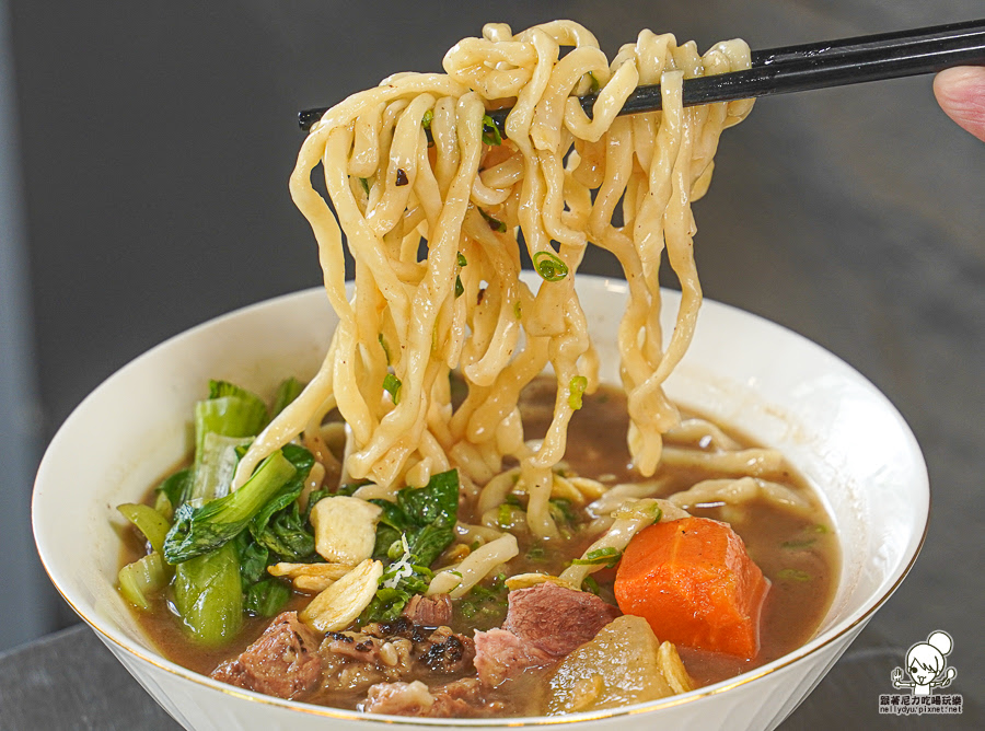 豚沐麵 仁武美食 必吃 聚餐 麵食 私房 獨門 拉麵 中式麵館 高雄美食 好吃推薦