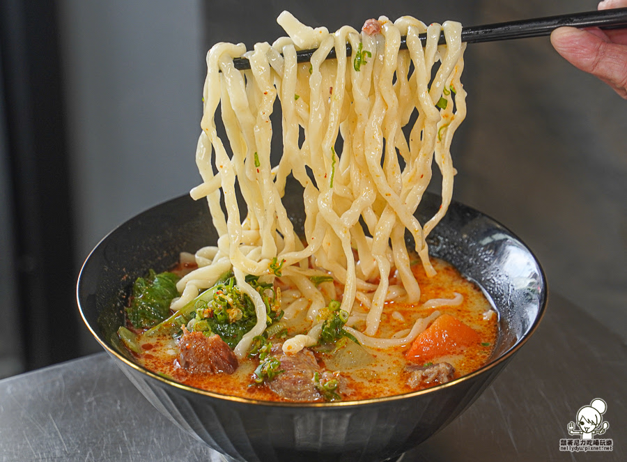 豚沐麵 仁武美食 必吃 聚餐 麵食 私房 獨門 拉麵 中式麵館 高雄美食 好吃推薦
