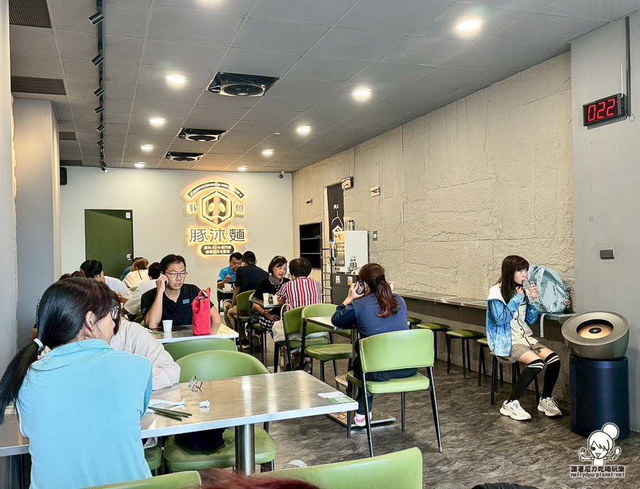 豚沐麵 仁武美食 必吃 聚餐 麵食 私房 獨門 拉麵 中式麵館 高雄美食 好吃推薦