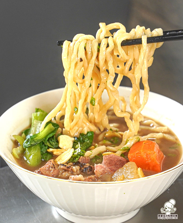 豚沐麵 仁武美食 必吃 聚餐 麵食 私房 獨門 拉麵 中式麵館 高雄美食 好吃推薦
