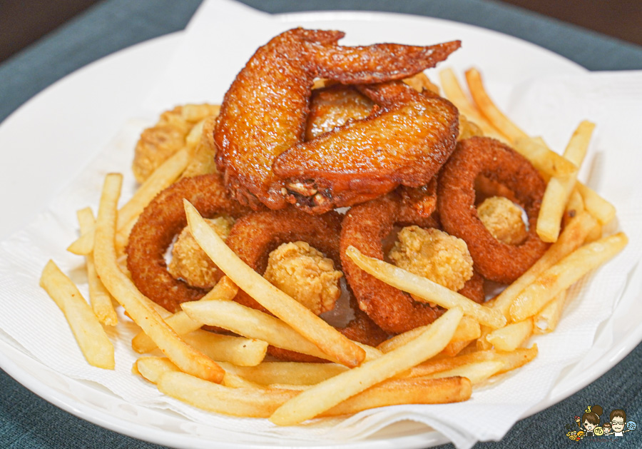 驚蟄洋食坊 鐵板 美食 高雄必吃 好吃 三民牛排 鐵板牛排 排餐 自助吧