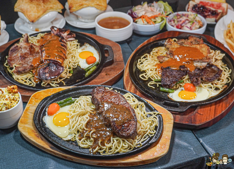 驚蟄洋食坊 鐵板 美食 高雄必吃 好吃 三民牛排 鐵板牛排 排餐 自助吧