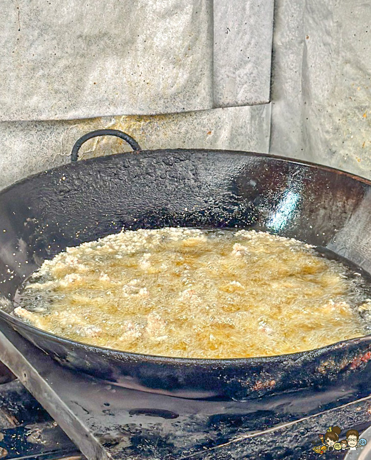 小巷弄鹹酥雞 陽明國小側門 三民美食 鹹酥雞 高雄美食 必吃 好吃 推薦 必吃 無名 老字號