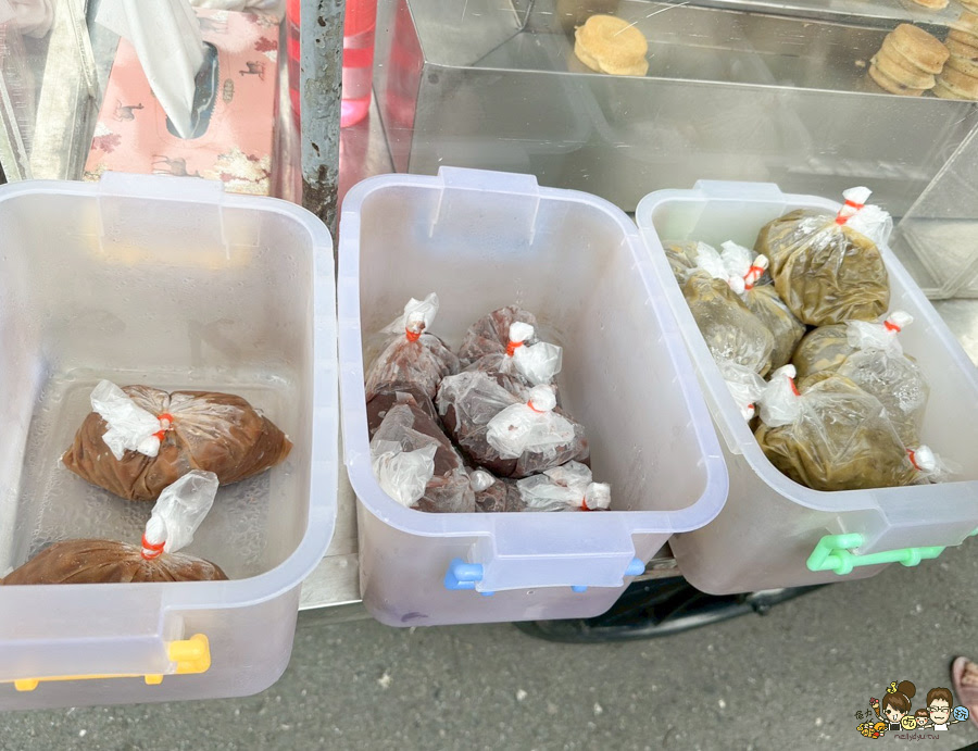 無名紅豆餅 紅豆餅 下午茶 高雄美食 阿婆紅豆餅 6元紅豆餅 超值 銅板美食