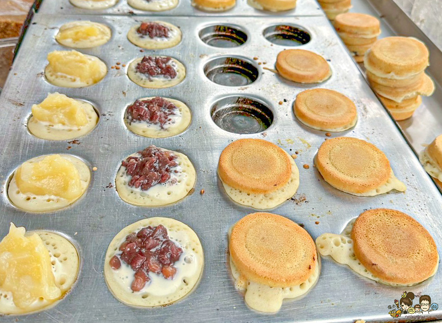 無名紅豆餅 紅豆餅 下午茶 高雄美食 阿婆紅豆餅 6元紅豆餅 超值 銅板美食