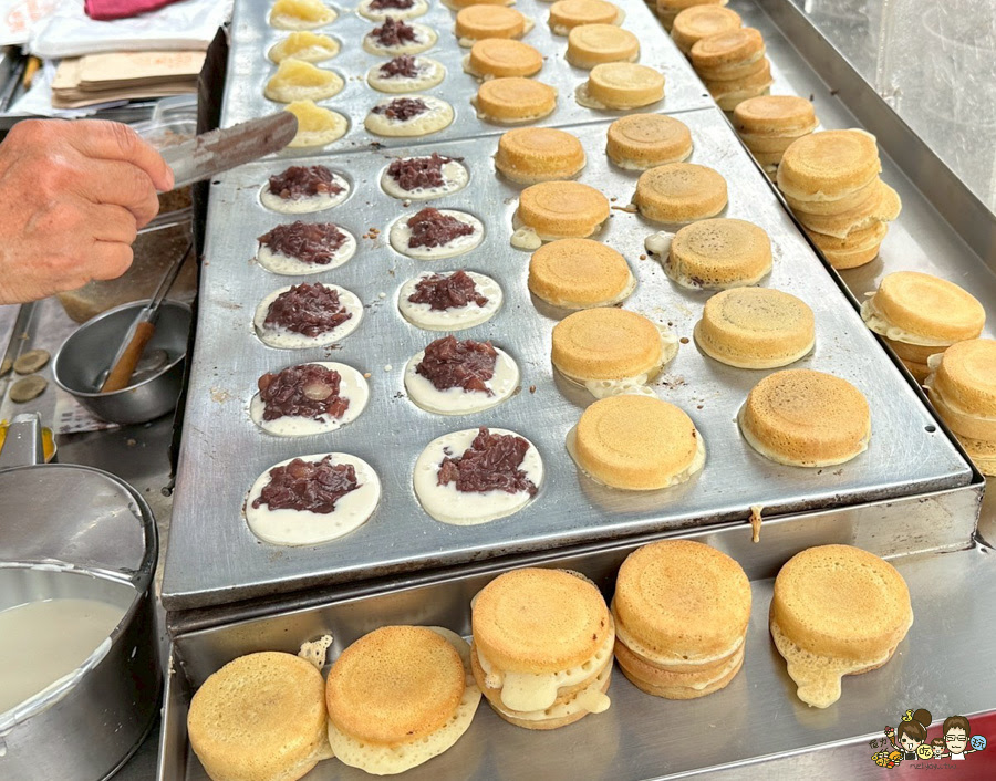 無名紅豆餅 紅豆餅 下午茶 高雄美食 阿婆紅豆餅 6元紅豆餅 超值 銅板美食