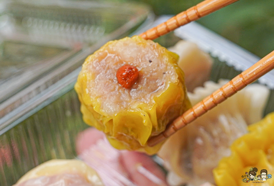 龍華市場 港點 腸粉 手工港點 港式美食 港式料理 首間 平價 銅板價格 芋頭 蘿蔔糕