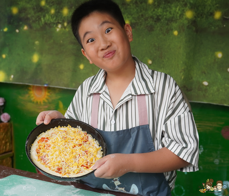 南投景點 親子 池邊食光 美食 披薩 體驗 小農夫 釣魚 釣牛蛙 餵食小動物 魚池景點 南投旅遊 