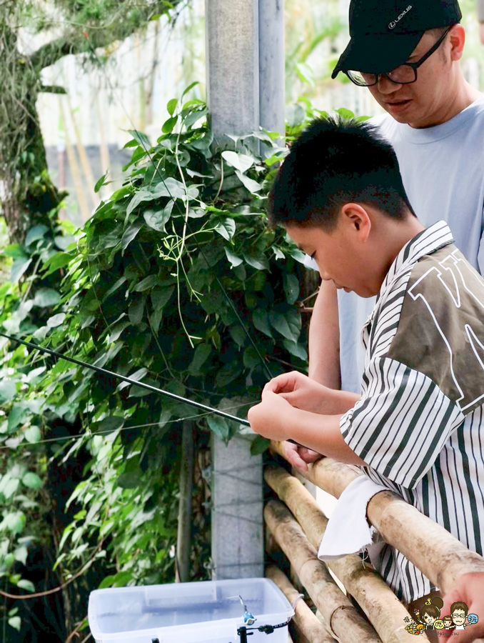 南投景點 親子 池邊食光 美食 披薩 體驗 小農夫 釣魚 釣牛蛙 餵食小動物 魚池景點 南投旅遊 