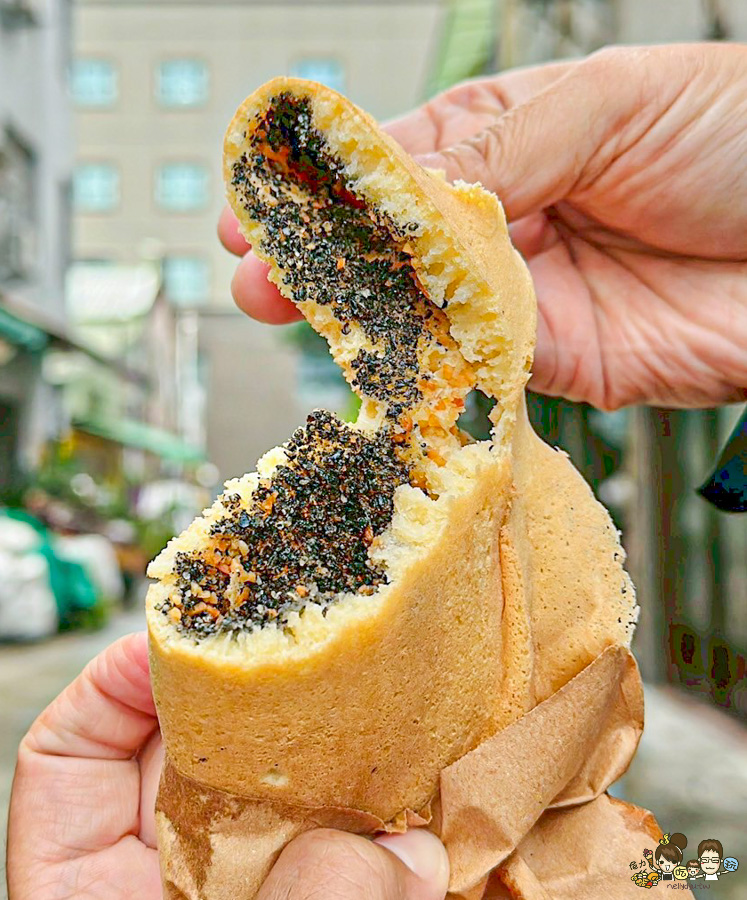 幸福雞蛋糕 銅板美食 好吃 推薦 必吃 必買 下午茶 點心 學區 石頭餅 古早味 完成