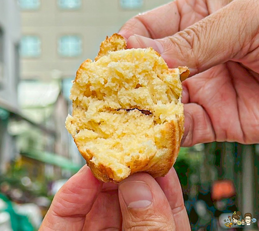 幸福雞蛋糕 銅板美食 好吃 推薦 必吃 必買 下午茶 點心 學區 石頭餅 古早味 完成