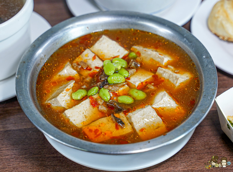 老正興館金牌蔥油餅 高雄美食 必吃 團購 排隊 在地 傳承 蘿蔔酥 小籠包 捲餅 清蒸臭豆腐