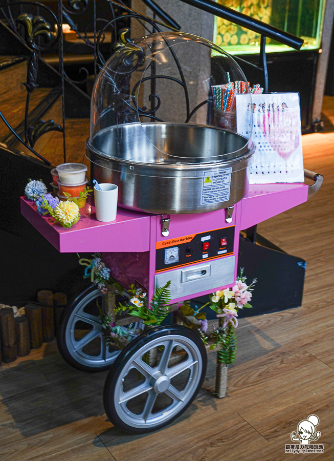 高雄火鍋 聚餐 聚會吃 火鍋 好吃 高雄美食 海鮮 兔子 限定 肉盤 大肉盤 自助吧