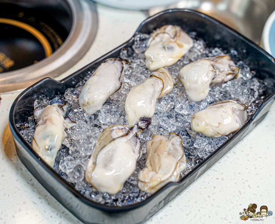 火鍋吃到飽 旋轉火鍋 鍋物 迴轉鍋物 熱炒 熟食 海鮮 肉品 湯頭 高雄火鍋 高雄必吃