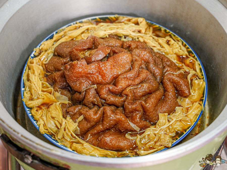 高雄年菜 宅配 冷凍年菜 團圓飯 過年 辦桌 阿隆師 年菜 高雄必吃 老字號 傳承 