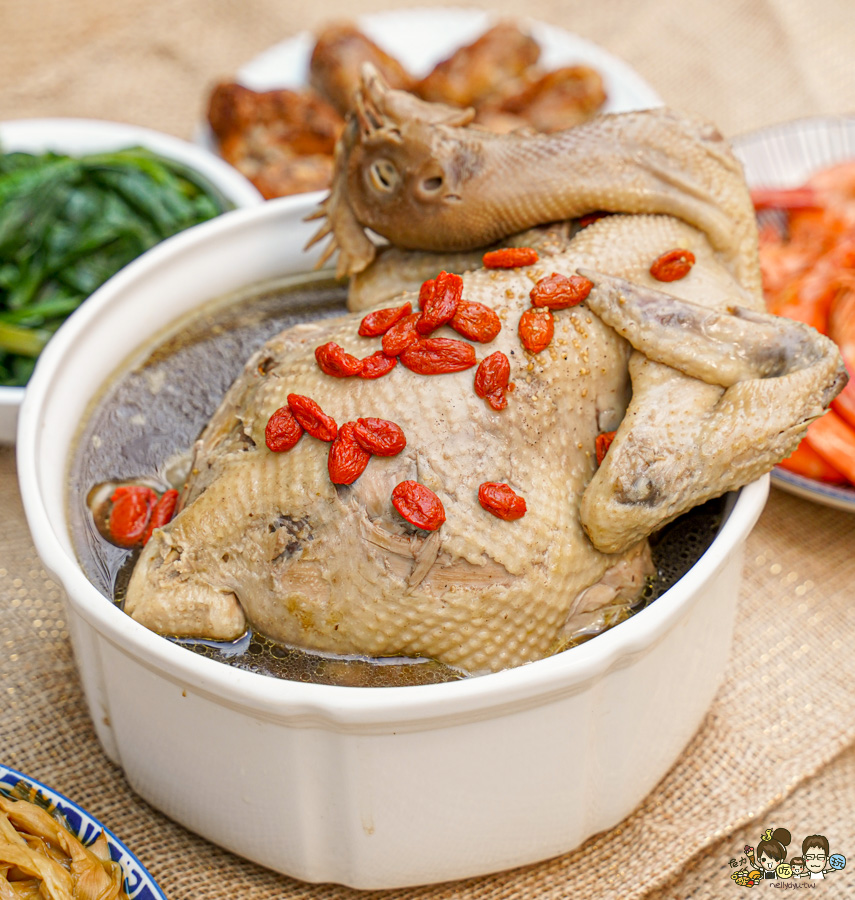 高雄年菜 宅配 冷凍年菜 團圓飯 過年 辦桌 阿隆師 年菜 高雄必吃 老字號 傳承 