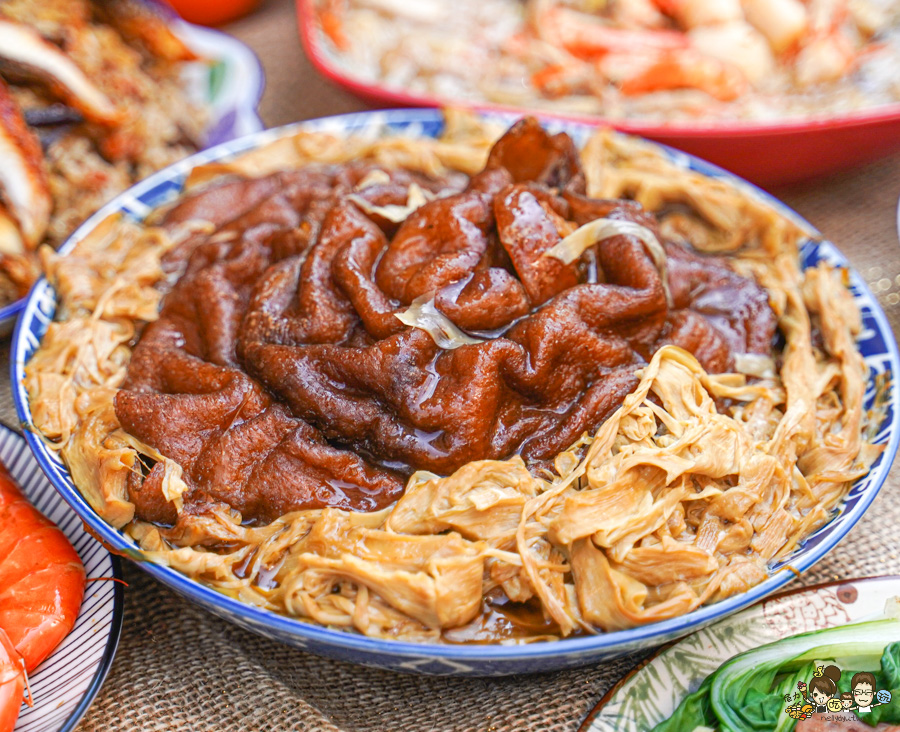 高雄年菜 宅配 冷凍年菜 團圓飯 過年 辦桌 阿隆師 年菜 高雄必吃 老字號 傳承 