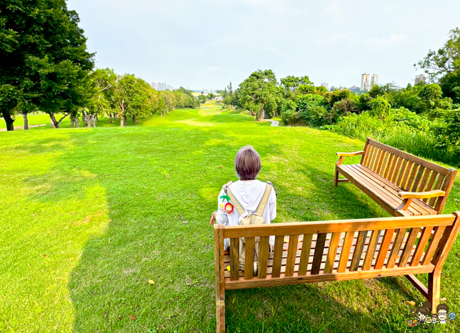 高雄果嶺自然公園 高雄最大後花園 原高雄高爾夫球場 草地 免費 超大 巨大 秘境