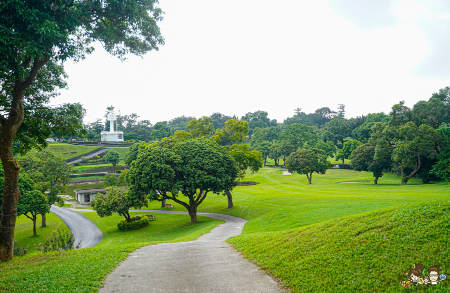 高雄果嶺自然公園 高雄最大後花園 原高雄高爾夫球場 草地 免費 超大 巨大 秘境